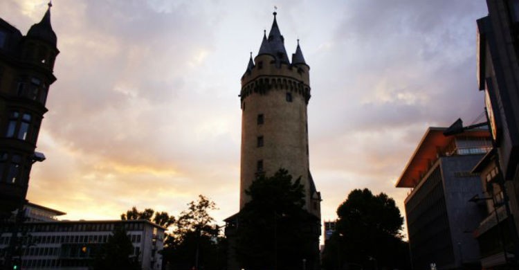 Torre-Eschenheim-Barniz-Flickr