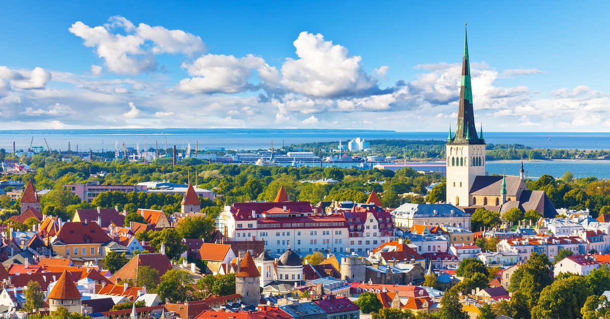 Tallinn, dove ho mangiato i migliori pancakes d’europa tra strade accidentate, palazzine medioevali e donne bellissime.