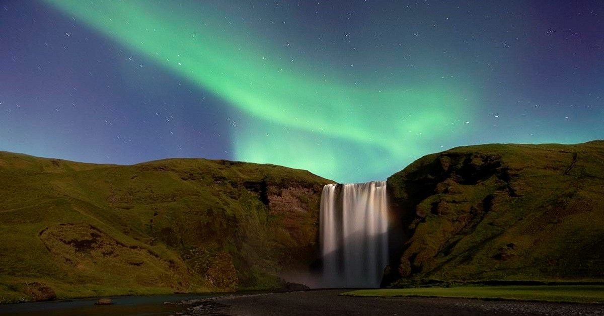 Cascate d’Islanda #2: Skógafoss, la sua potenza che non eguaglia la sua bellezza.