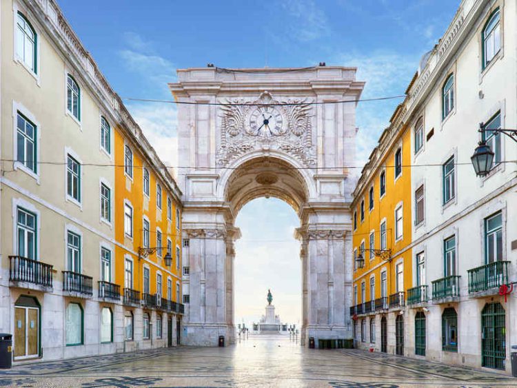 Azulejos nelle stazioni