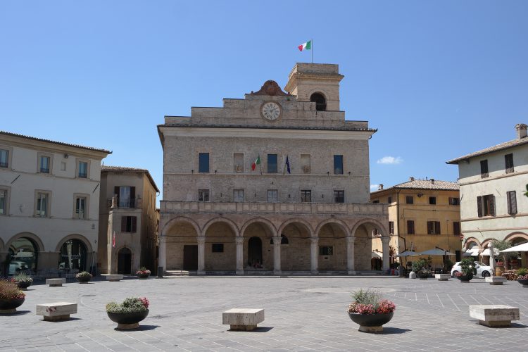 Montefalco_-Umbria