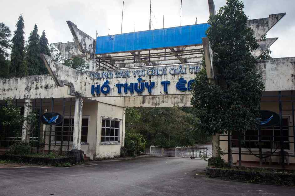 Vietnam: il parco divertimenti abbandonato meta cult per i turisti