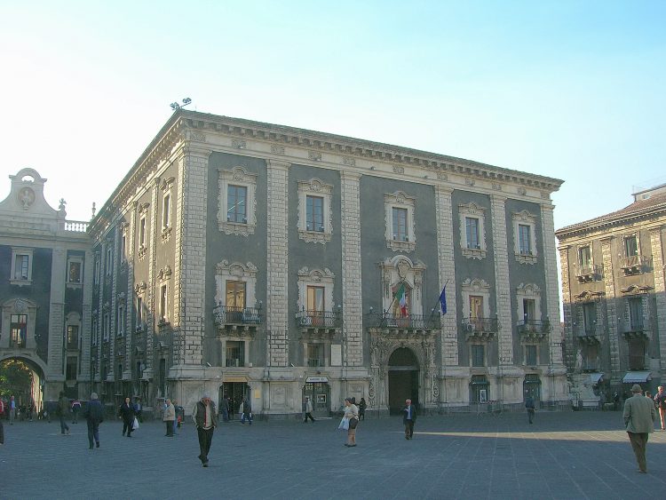 Catania_Palazzo_Chierici24235