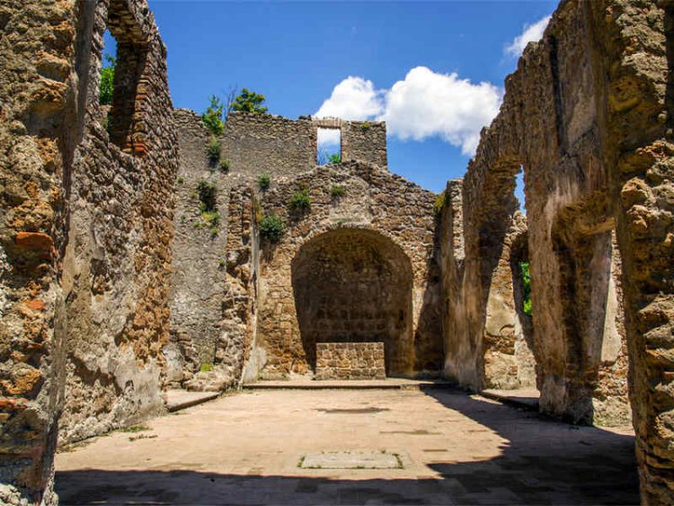 viaggi di pasqua - borgo di monterano
