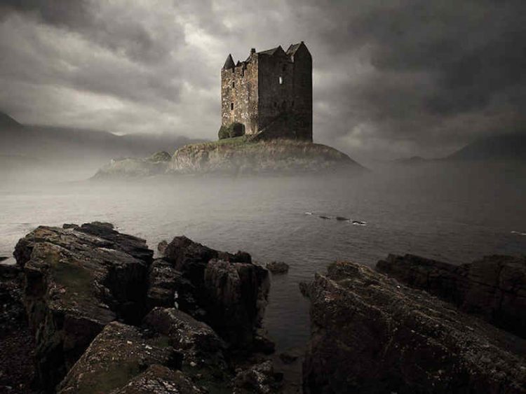 Come arrivare all'antico castello di Stalker, 