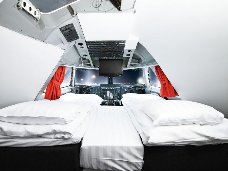 JUMBO STAY il pazzo ostello ospitato su un Boing 747-