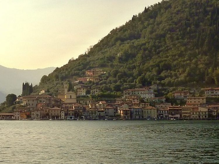 Tre isole incantevoli sui laghi italiani