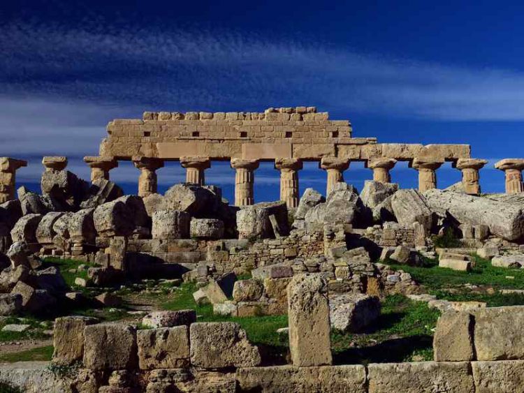 Voglia di mare, i primi bagni di stagione
