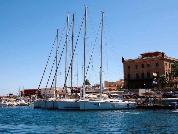Favignana, i 5 luoghi da non perdere in un weekend sull'isola