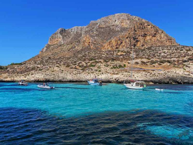 Favignana, i 5 luoghi da non perdere in un weekend sull'isola