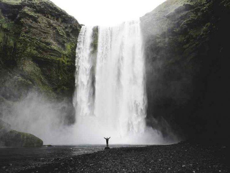 Viaggiare in tenda in Islanda, un'esperienza unica e formativa