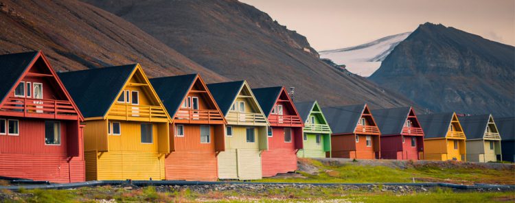 Sigue leyendo Longyearbyen, la cittadina norvegese dove morire è vietato