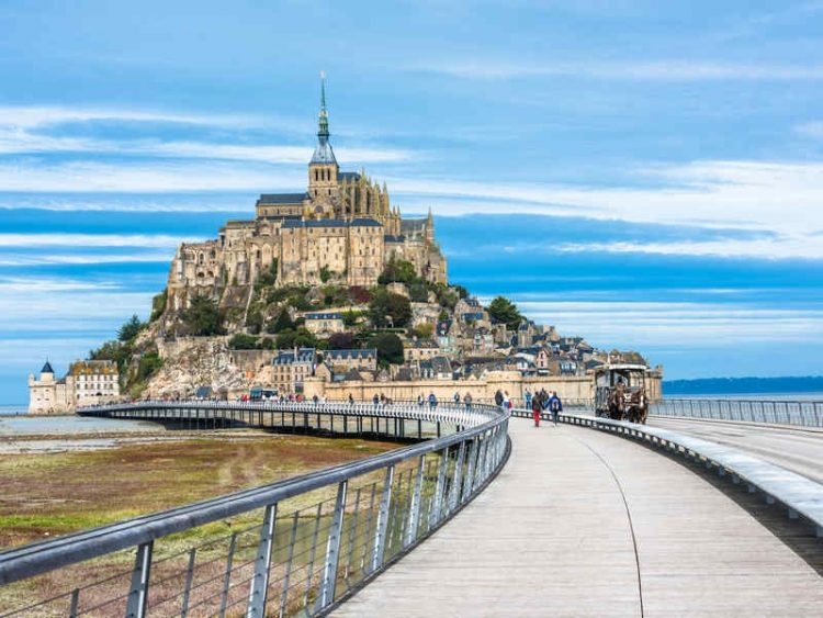 Mont Saint Michel, la baia teatro di imponenti maree-